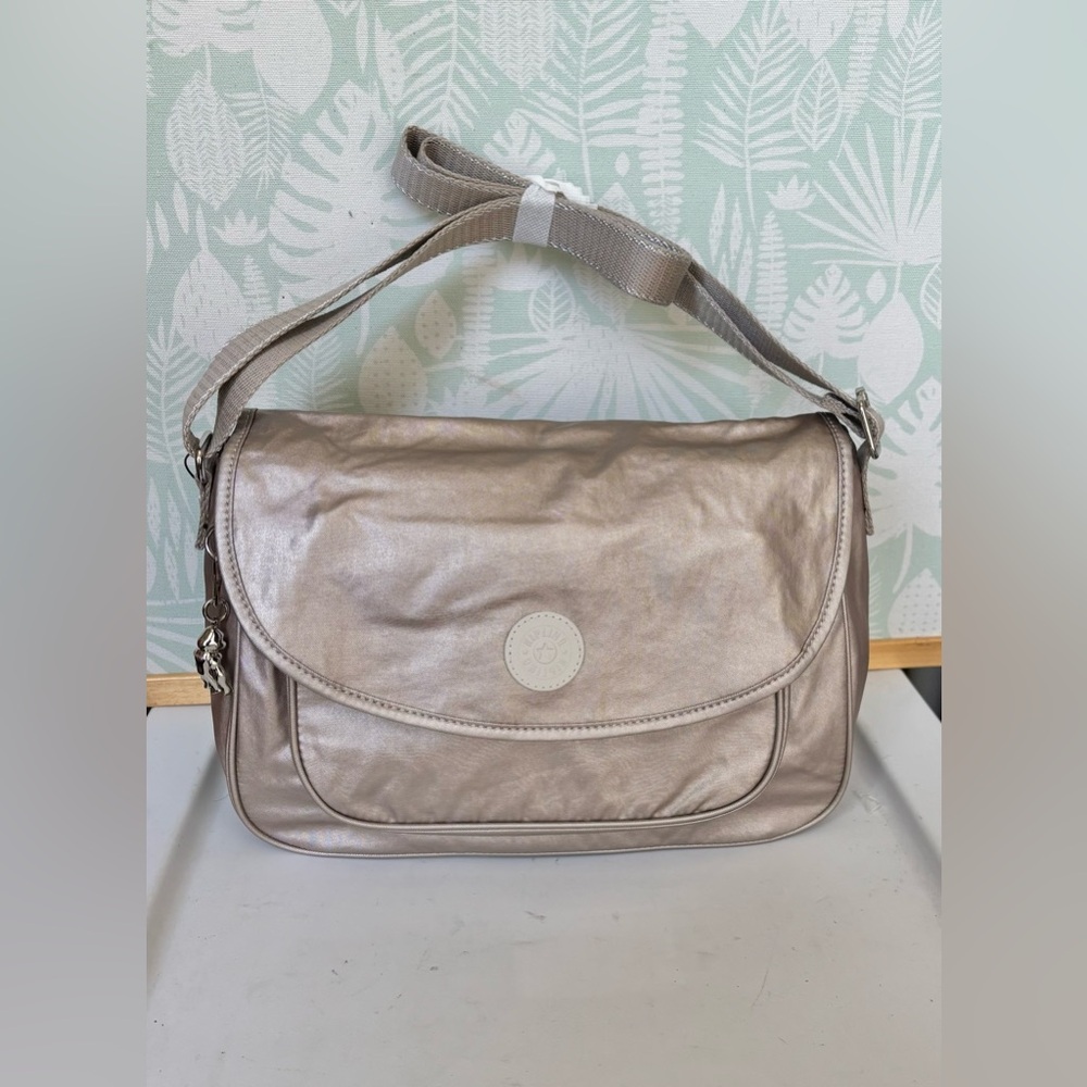 Kipling Sunita Style HB6742 Metallic Glow Crossbody Bag 12.25x8.25x5.5” NWT